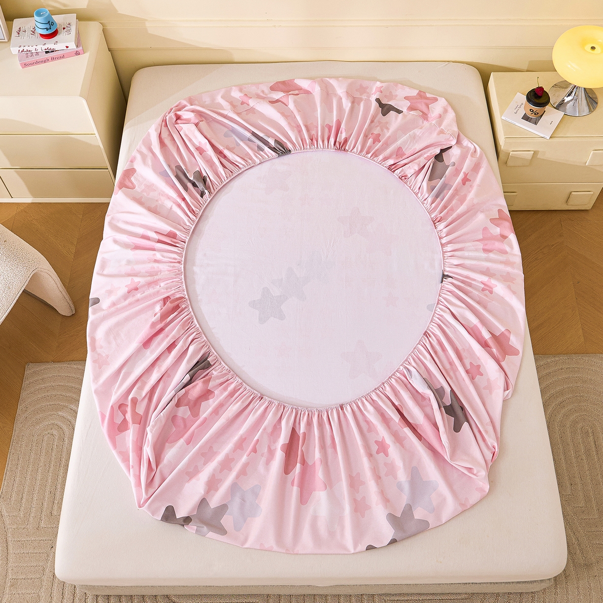 91家纺网 家纺一手货源 找家纺 元元家居（元元被业） 2025秋冬新款全棉纯棉磨毛印花单床笠 星星格格