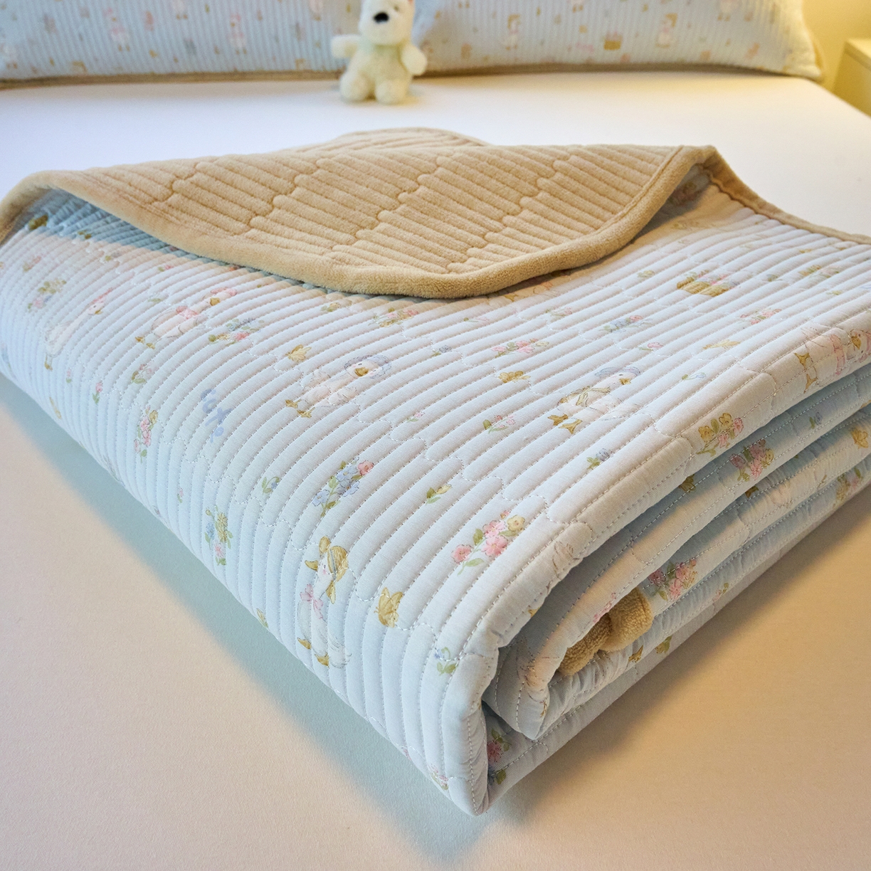 91家纺网 家纺一手货源 找家纺 小叮当家纺仓储工厂店 2025新款A版全棉B版牛奶绒床盖系列单床盖床盖单件 萌萌鸭（A棉B绒）