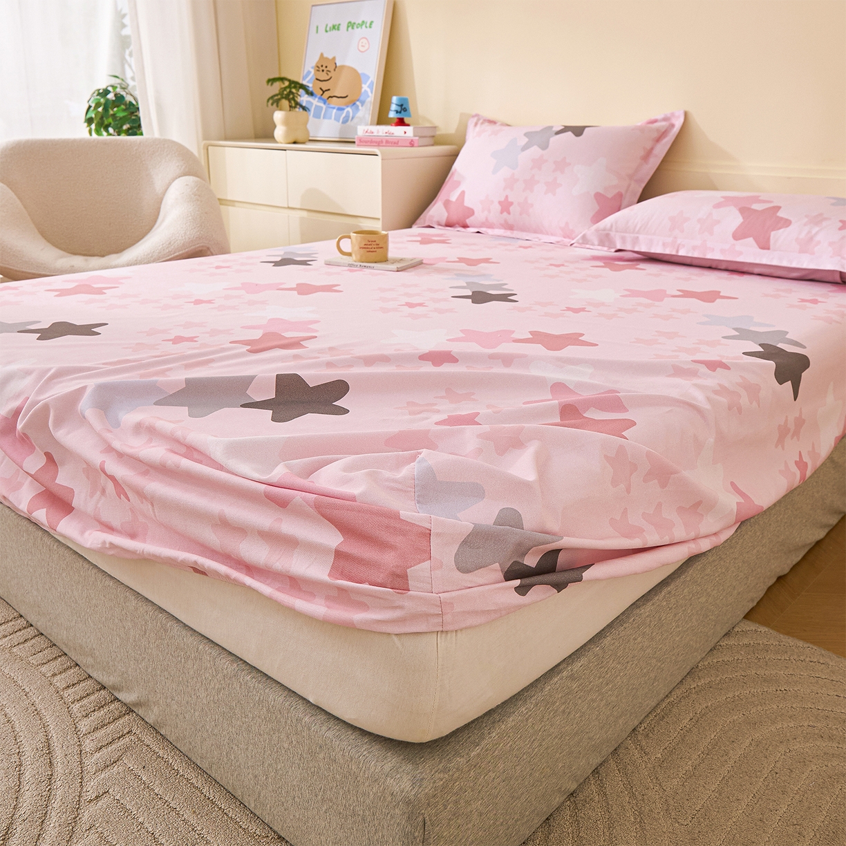 91家纺网 家纺一手货源 找家纺 元元家居（元元被业） 2025秋冬新款全棉纯棉磨毛印花单床笠 星星格格