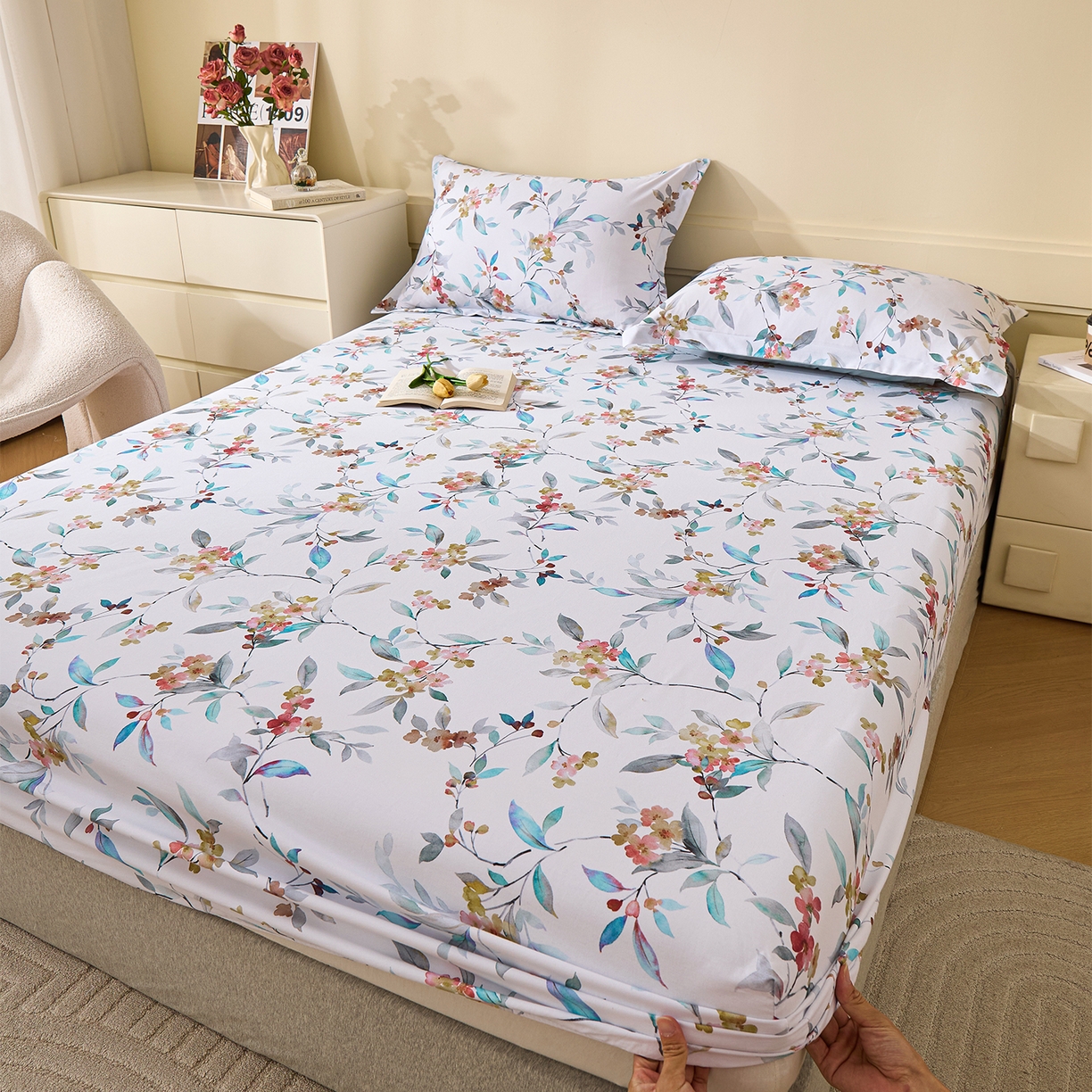 91家纺网 家纺一手货源 找家纺 元元家居（元元被业） 2025秋冬新款全棉纯棉磨毛印花单床笠 云季花盟