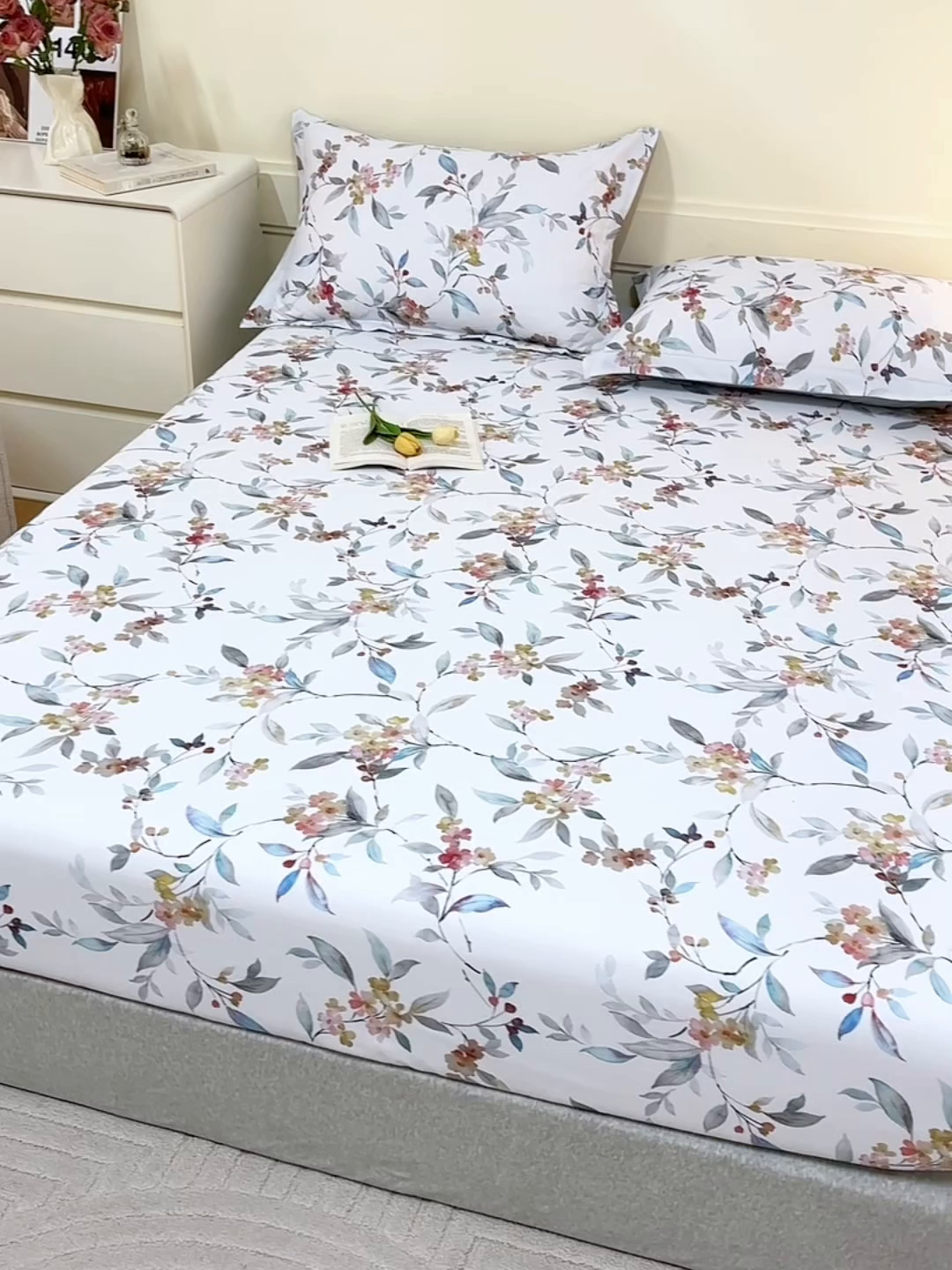 91家纺网 家纺一手货源 找家纺 元元家居（元元被业） 2025秋冬新款全棉纯棉磨毛印花单床笠 云季花盟