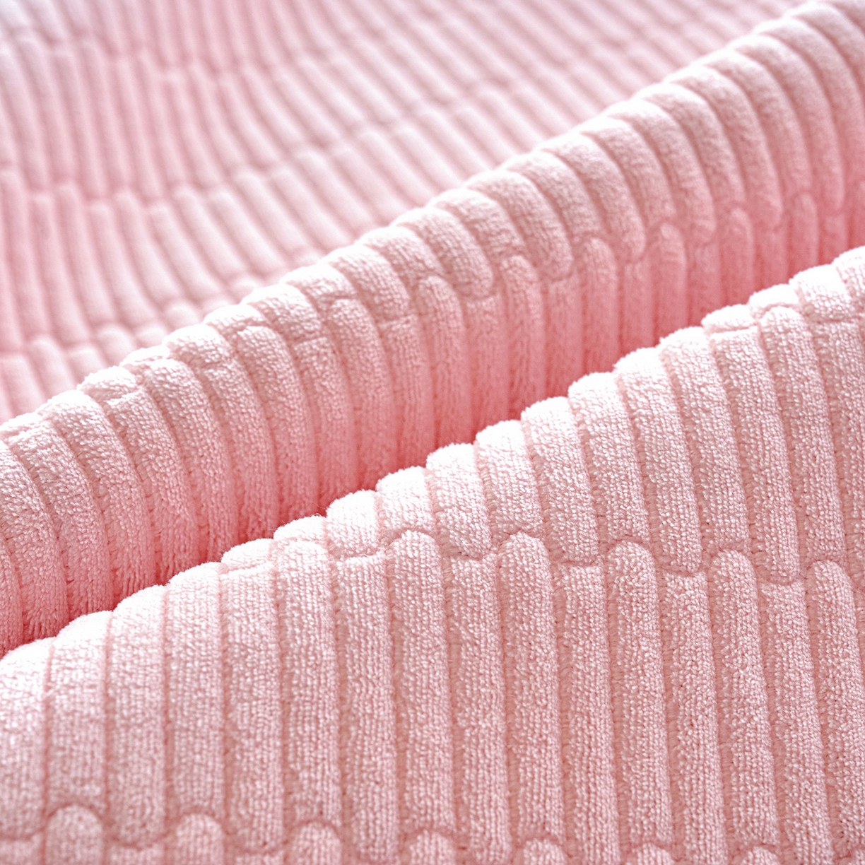 91家纺网 家纺一手货源 找家纺 小叮当家纺仓储工厂店 2025新款A版全棉B版牛奶绒床盖系列单床盖床盖单件 花田囡囡（A棉B绒）