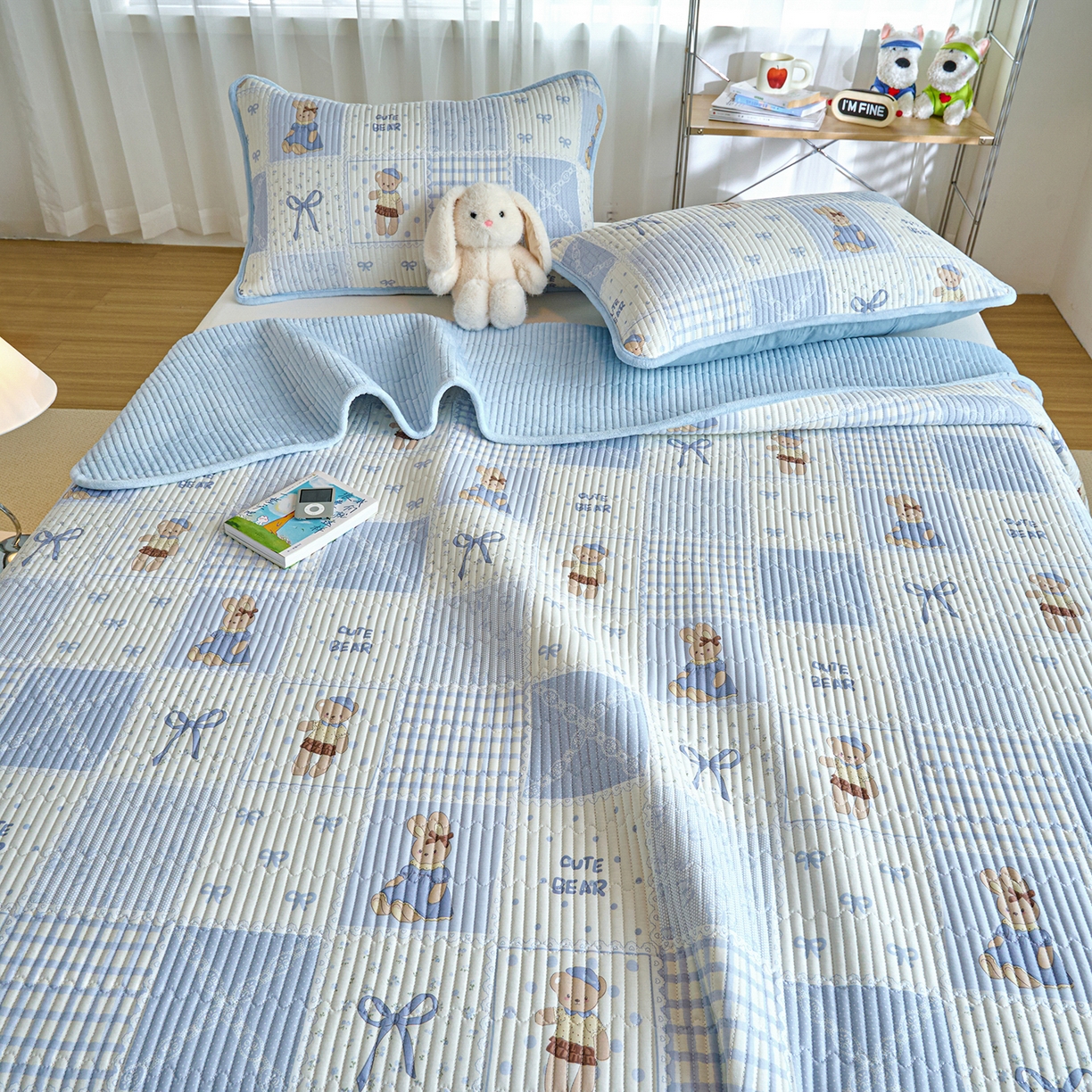 91家纺网 家纺一手货源 找家纺 小叮当家纺仓储工厂店 2025新款A版全棉B版牛奶绒床盖系列单床盖床盖单件 蓝格童话（A棉B绒）