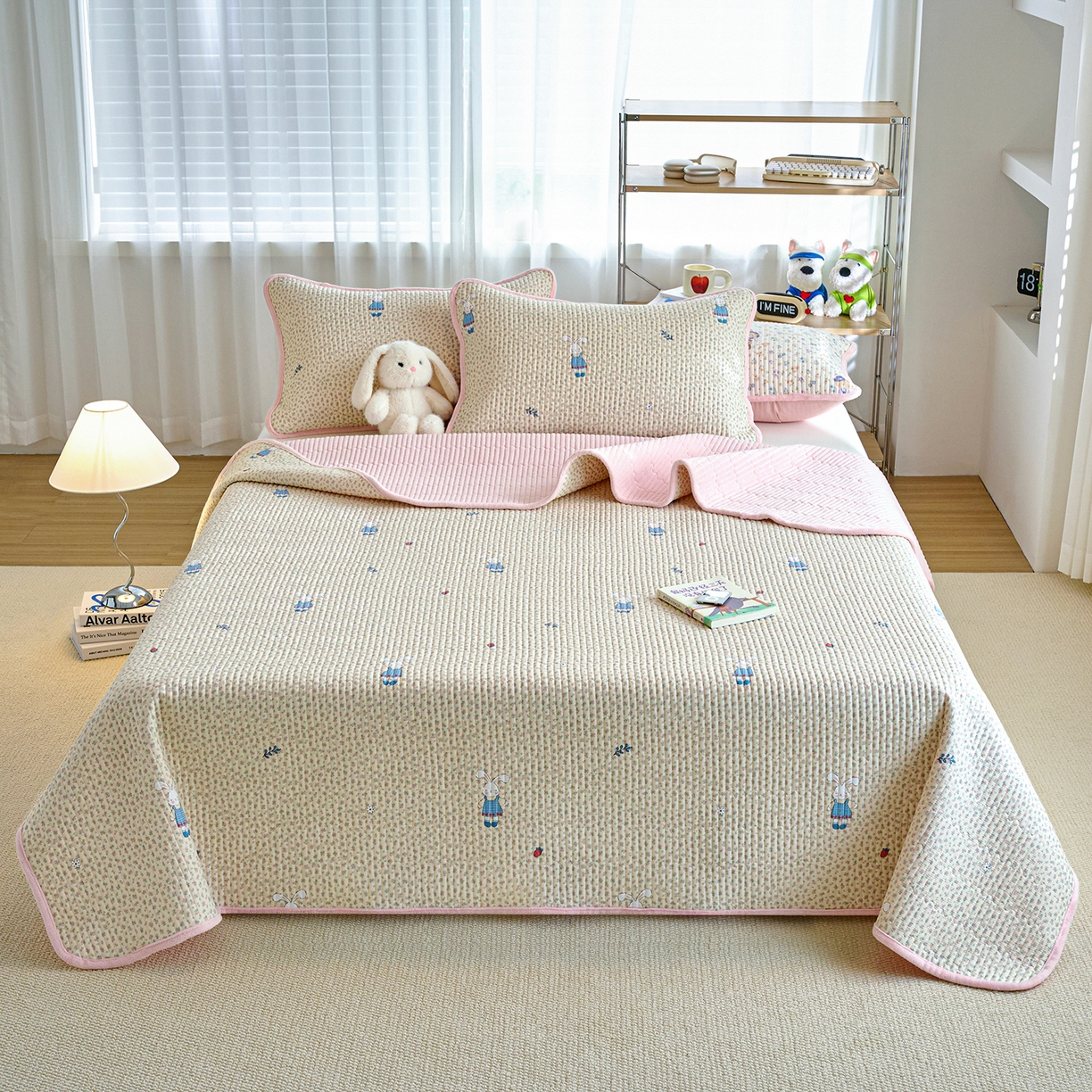 91家纺网 家纺一手货源 找家纺 小叮当家纺仓储工厂店 2025新款A版全棉B版牛奶绒床盖系列单床盖床盖单件 奶呼小兔（A棉B绒）