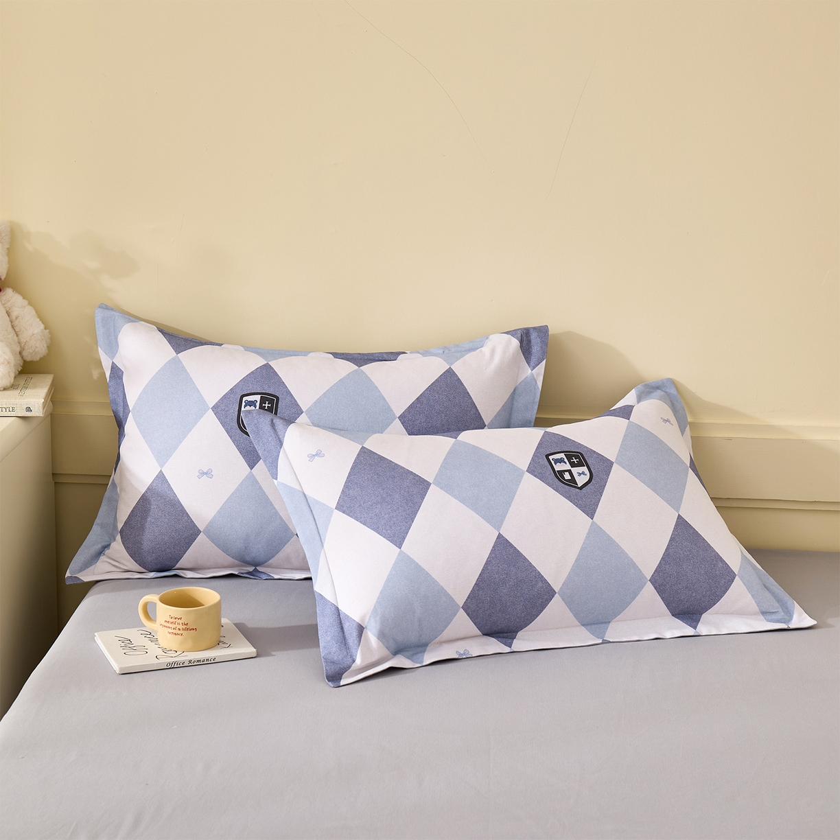 91家纺网 家纺一手货源 找家纺 元元家居（元元被业） 2025秋冬新款全棉纯棉磨毛印花单枕套 骑士荣耀