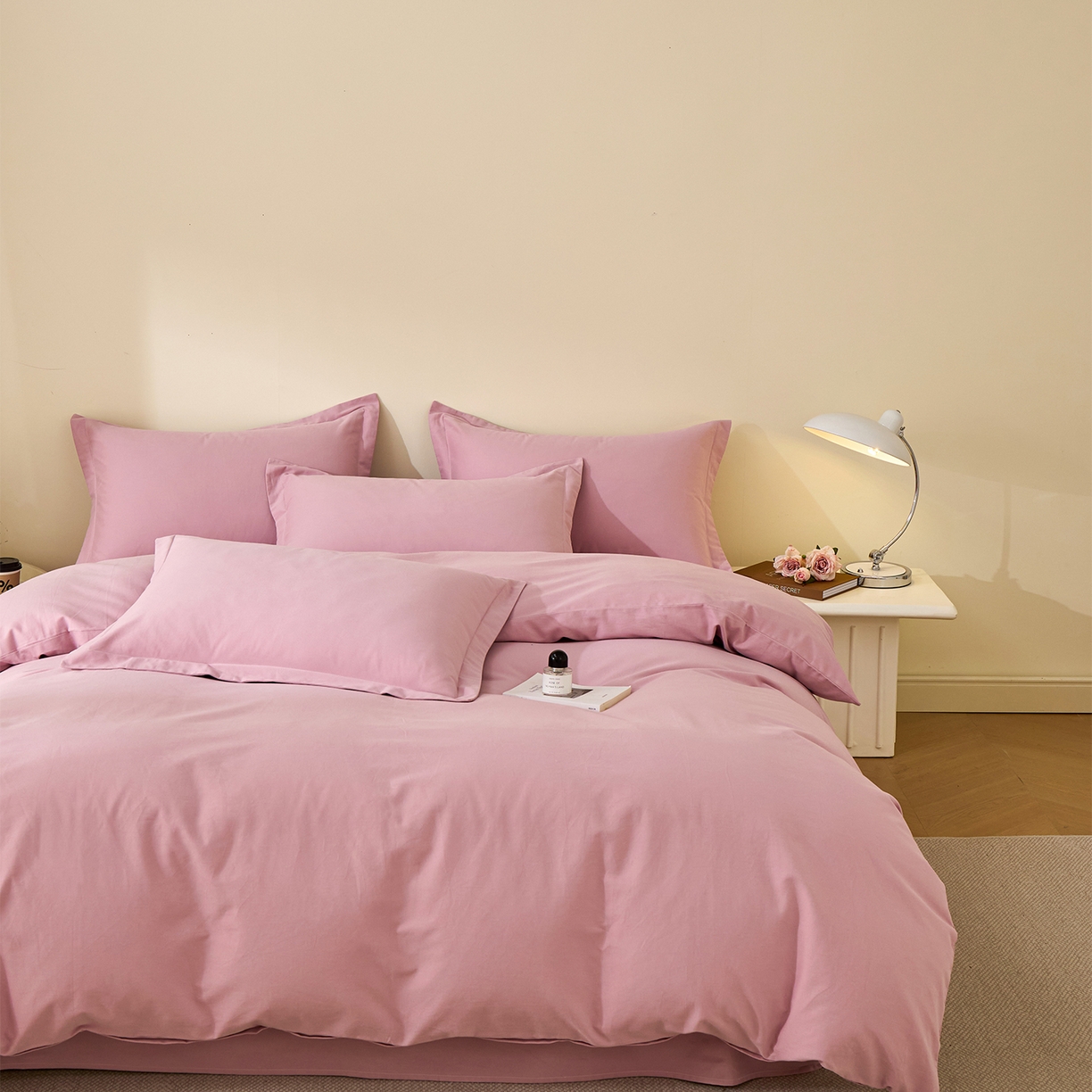 91家纺网 家纺一手货源 找家纺 元元家居（元元被业） 2025秋冬新款全棉纯棉磨毛纯色四件套 芝士粉