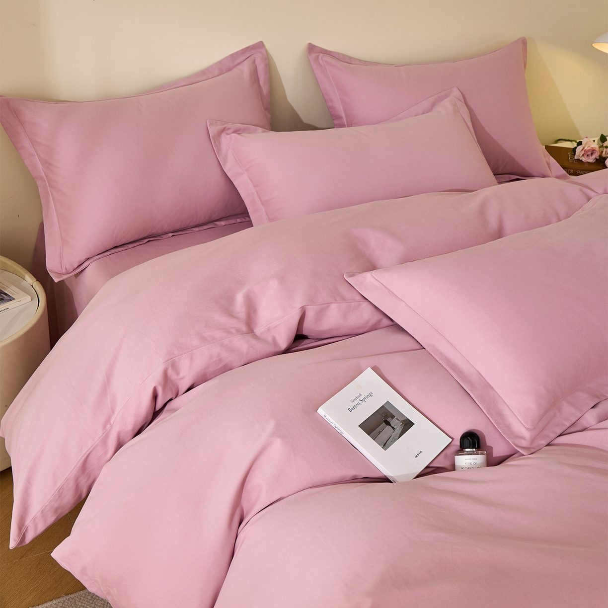 91家纺网 家纺一手货源 找家纺 元元家居（元元被业） 2025秋冬新款全棉纯棉磨毛纯色四件套 芝士粉