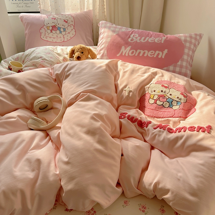 91家纺网 家纺一手货源 找家纺 （总）澜妃 2025新款萌萌哒卡通毛巾绣四件套系列一