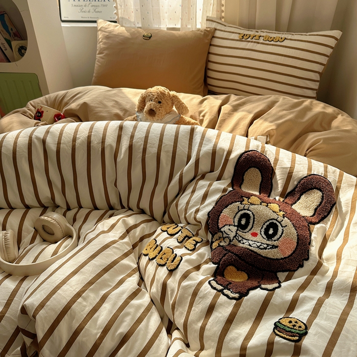 91家纺网 家纺一手货源 找家纺 （总）澜妃 2025新款萌萌哒卡通毛巾绣四件套系列一