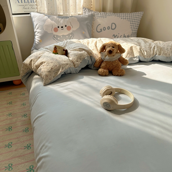 91家纺网 家纺一手货源 找家纺 澜妃 2025新款萌萌哒卡通毛巾绣四件套系列一 晚安月亮小狗