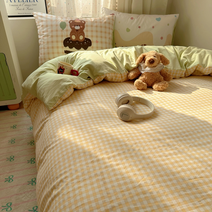 91家纺网 家纺一手货源 找家纺 澜妃 2025新款萌萌哒卡通毛巾绣四件套系列一 巧克力蛋糕熊