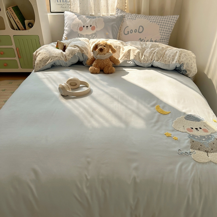 91家纺网 家纺一手货源 找家纺 澜妃 2025新款萌萌哒卡通毛巾绣四件套系列一 晚安月亮小狗