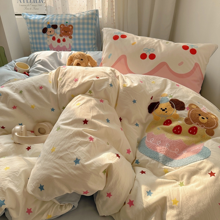 澜妃 2025新款萌萌哒卡通毛巾绣四件套系列一 小狗吃蛋糕