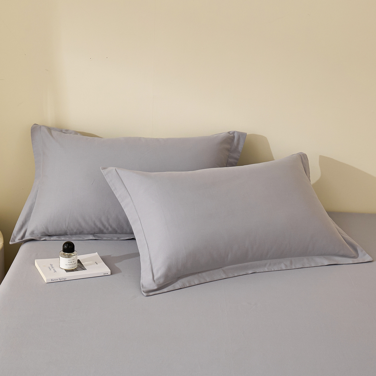 91家纺网 家纺一手货源 找家纺 元元家居（元元被业） 2025新款全棉纯棉磨毛纯色单床单 烟灰