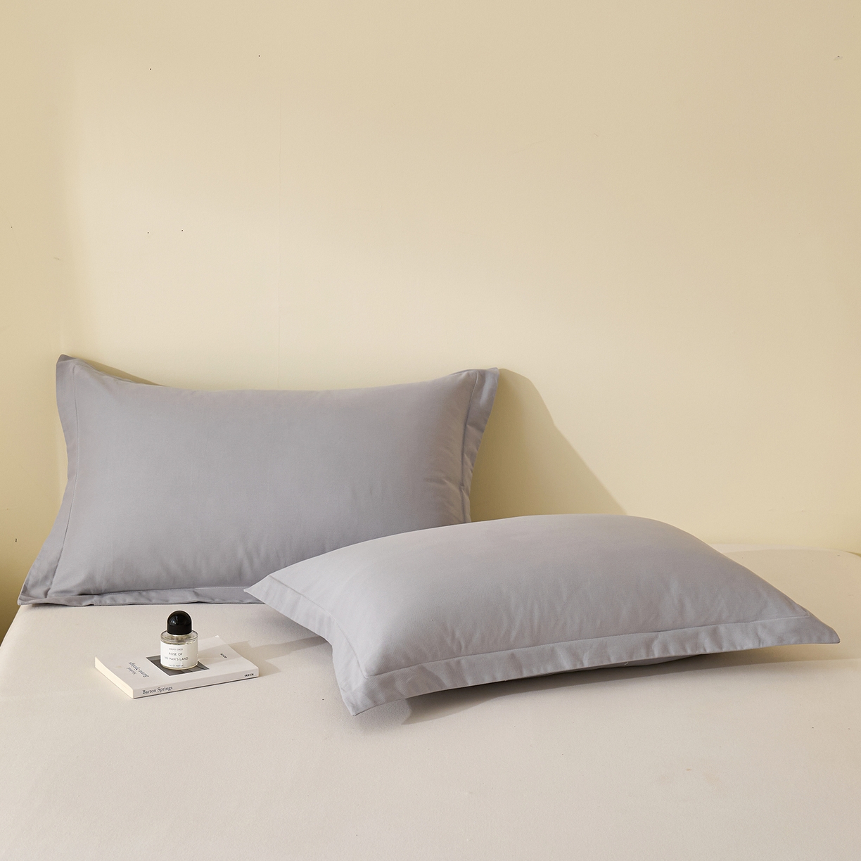 91家纺网 家纺一手货源 找家纺 元元家居（元元被业） 2025新款全棉纯棉磨毛纯色单枕套 烟灰