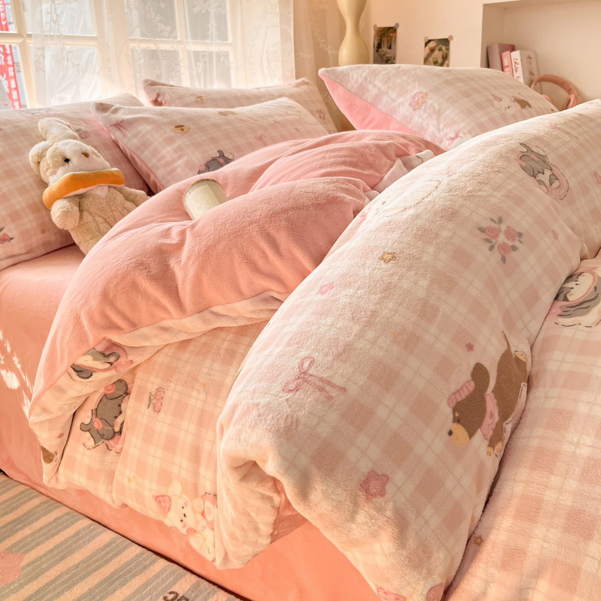 如一 2025新款高克重卡通印花牛奶绒四件套第三批 粉格汪