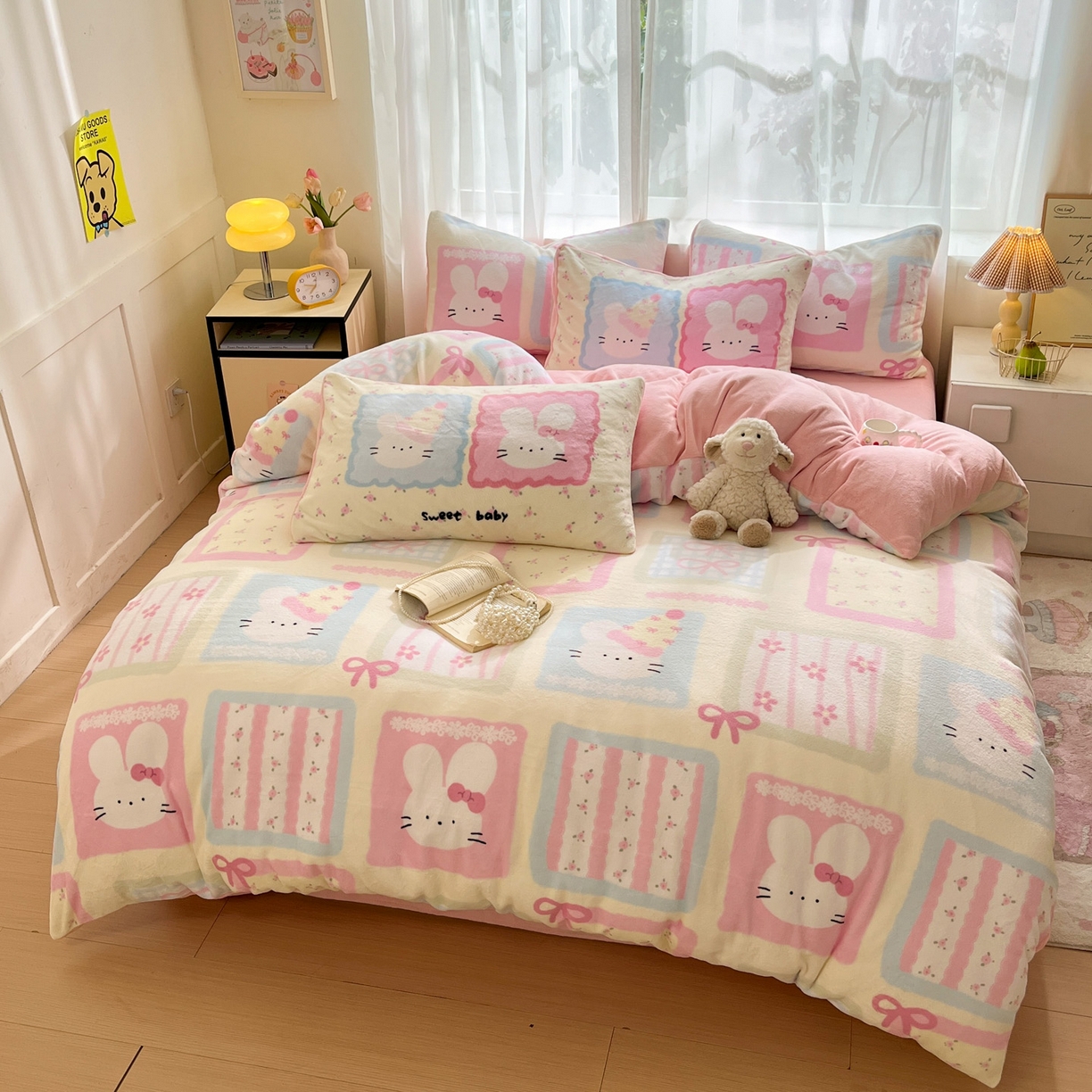 91家纺网 家纺一手货源 找家纺 如一 2025新款高克重卡通印花牛奶绒四件套第三批 粉粉兔