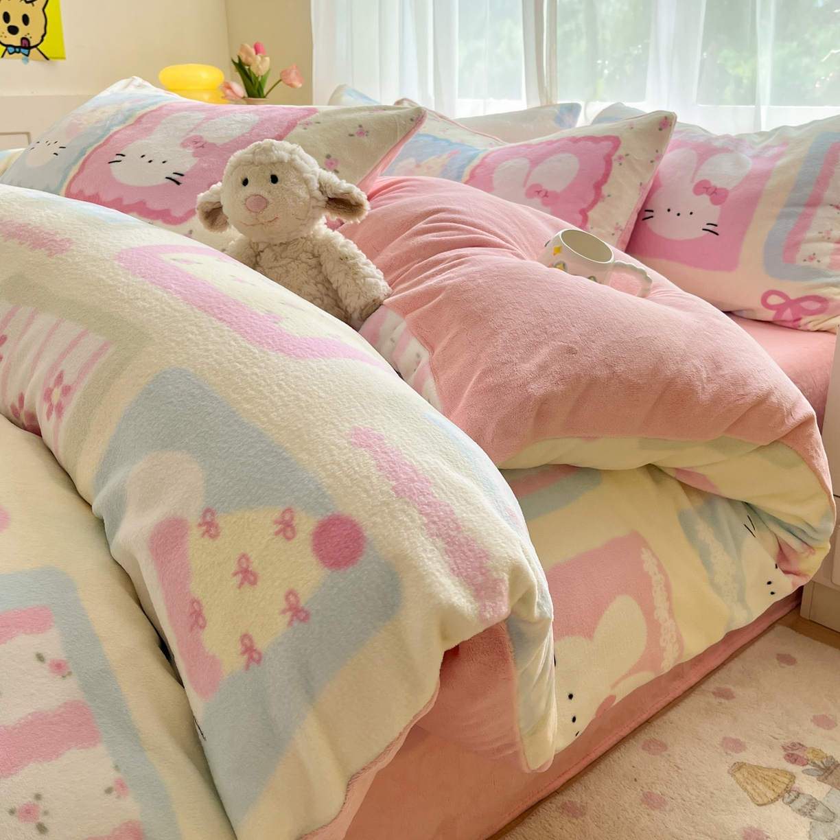 91家纺网 家纺一手货源 找家纺 如一 2025新款高克重卡通印花牛奶绒四件套第三批 粉粉兔