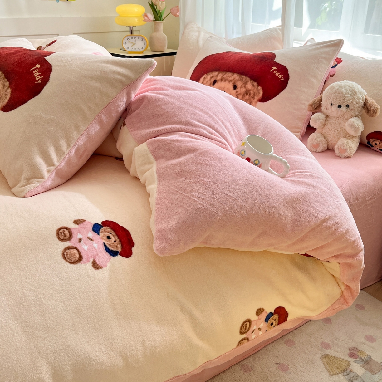 91家纺网 家纺一手货源 找家纺 如一 2025新款高克重卡通印花牛奶绒四件套第三批 贵族熊