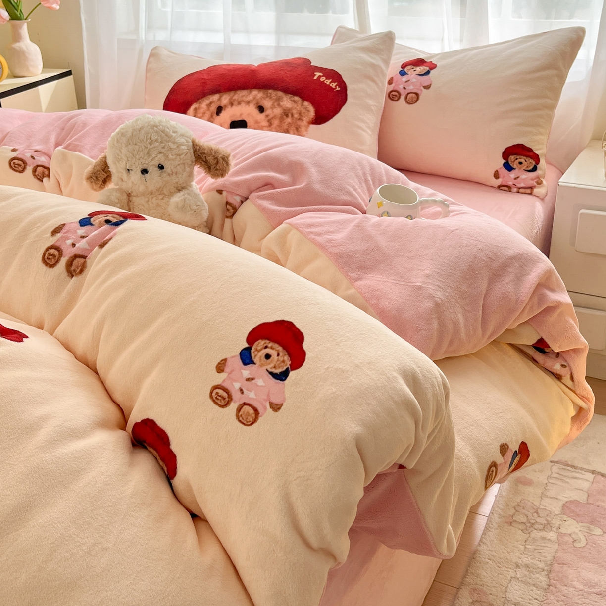 91家纺网 家纺一手货源 找家纺 如一 2025新款高克重卡通印花牛奶绒四件套第三批 贵族熊