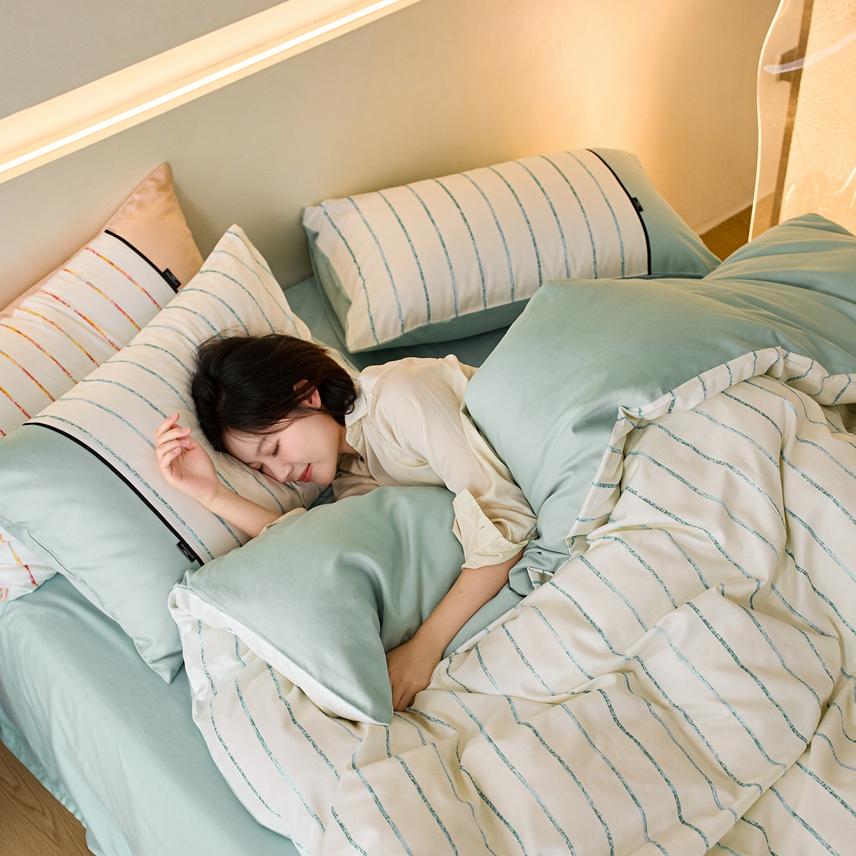 91家纺网 家纺一手货源 找家纺 安莱生活 2025新品天丝棉磨毛（1+1+1>3）暖漾系列四件套 暖漾-蓝