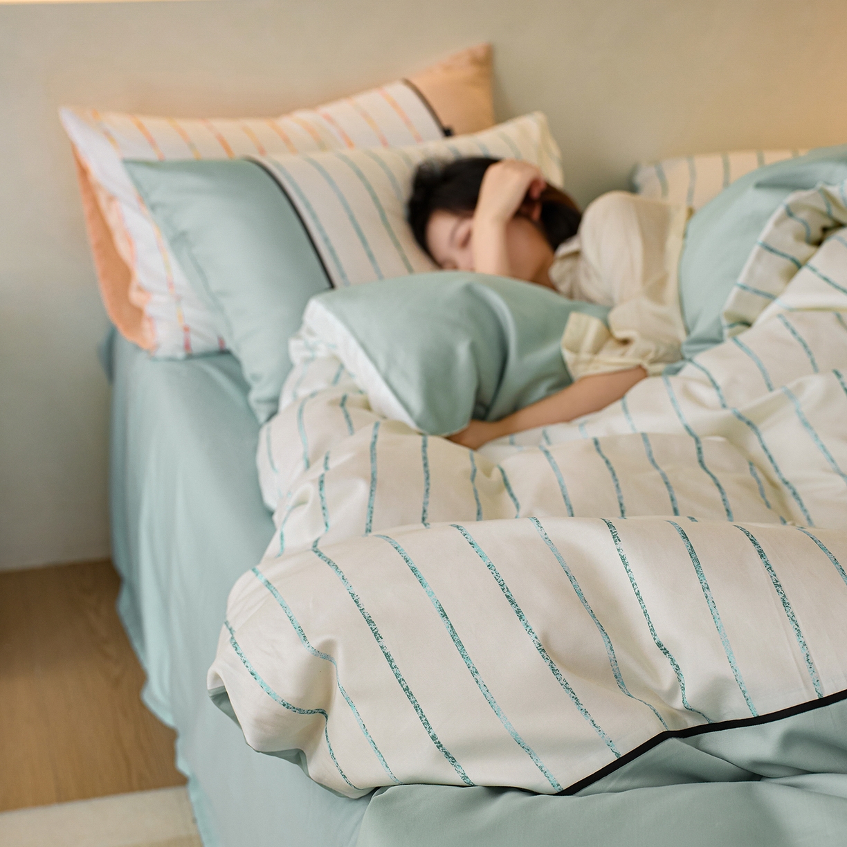 91家纺网 家纺一手货源 找家纺 安莱生活 2025新品天丝棉磨毛（1+1+1>3）暖漾系列四件套 暖漾-蓝