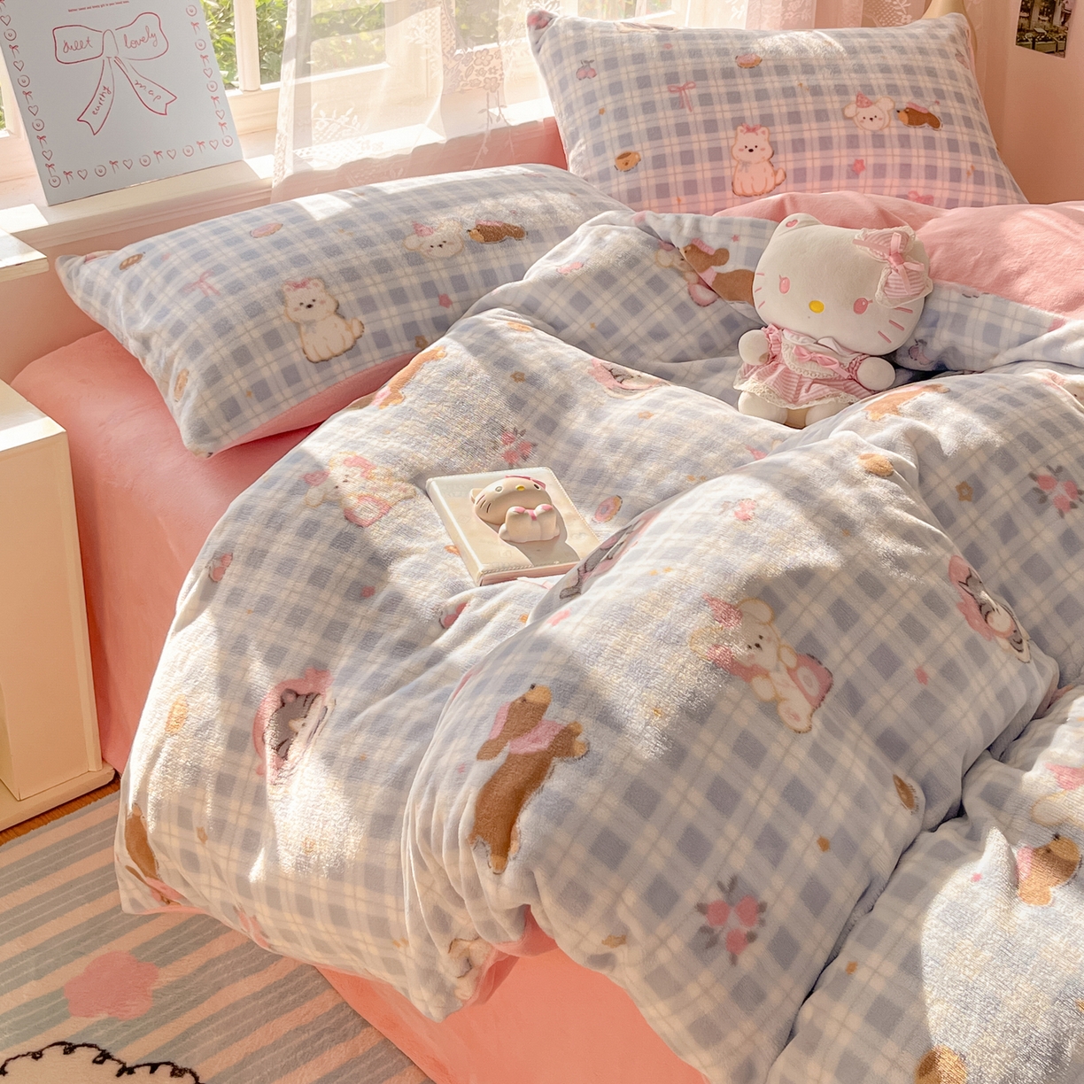 91家纺网 家纺一手货源 找家纺 如一 2025新款高克重卡通印花牛奶绒四件套第三批 蓝格汪