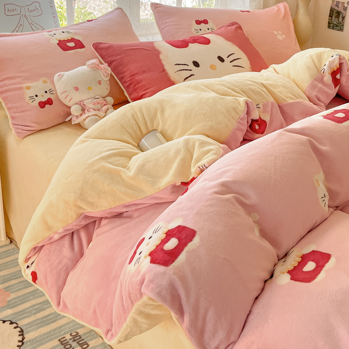 91家纺网 家纺一手货源 找家纺 如一 2025新款高克重卡通印花牛奶绒四件套第三批 猫咪粉