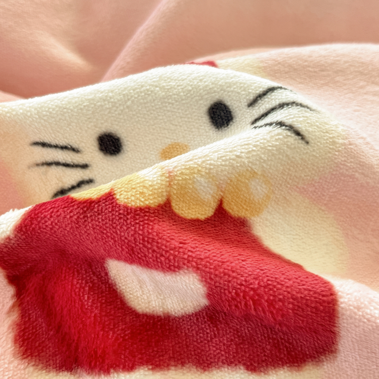 91家纺网 家纺一手货源 找家纺 如一 2025新款高克重卡通印花牛奶绒四件套第三批 猫咪粉