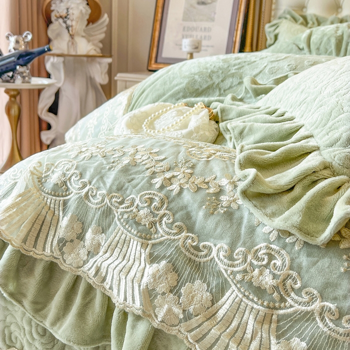 91家纺网 家纺一手货源 找家纺 瑞宝 2025新款全消光牛奶绒床盖四件套-华尔兹 华尔兹-青柠绿（控价310起 ）