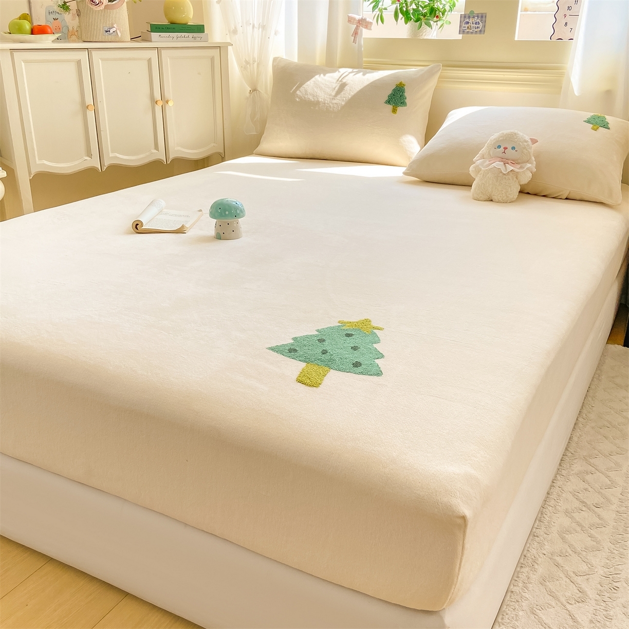 91家纺网 家纺一手货源 找家纺 （总）居眠 2025新款A类单层毛巾绣牛奶绒床笠