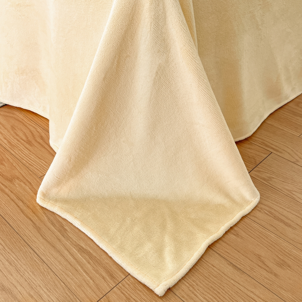 91家纺网 家纺一手货源 找家纺 如一 2025新款高克重卡通印花牛奶绒四件套第三批 猫咪咖