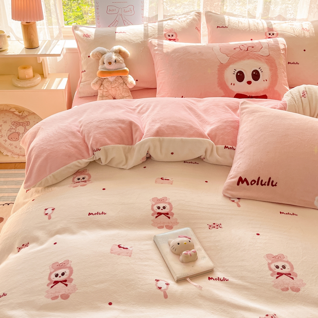 91家纺网 家纺一手货源 找家纺 如一 2025新款高克重卡通印花牛奶绒四件套第三批 莫鲁鲁