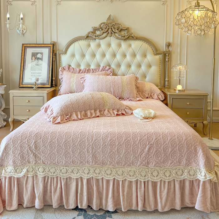 91家纺网 家纺一手货源 找家纺 （总）瑞宝 2025新款全消光牛奶绒床盖单件床盖单品单床盖床盖三件套-华尔兹