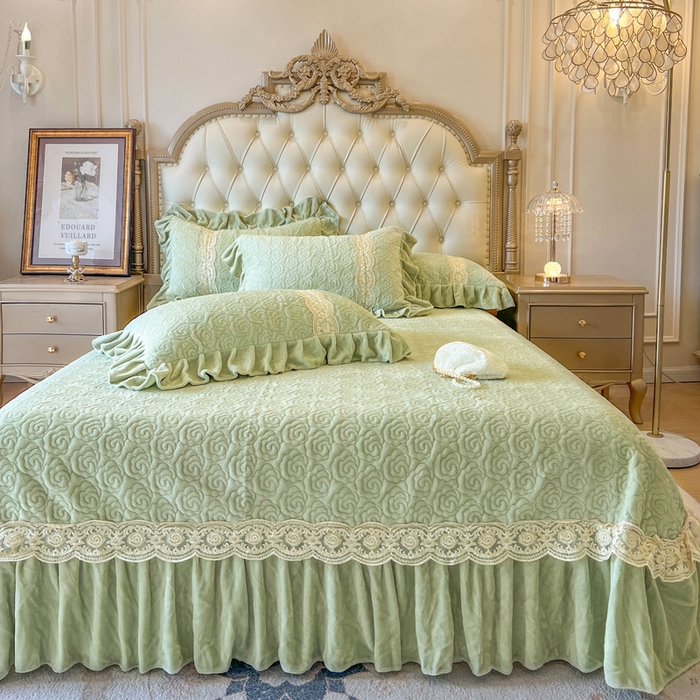 91家纺网 家纺一手货源 找家纺 瑞宝 2025新款全消光牛奶绒床盖单件床盖单品单床盖床盖三件套-华尔兹 华尔兹-青柠绿