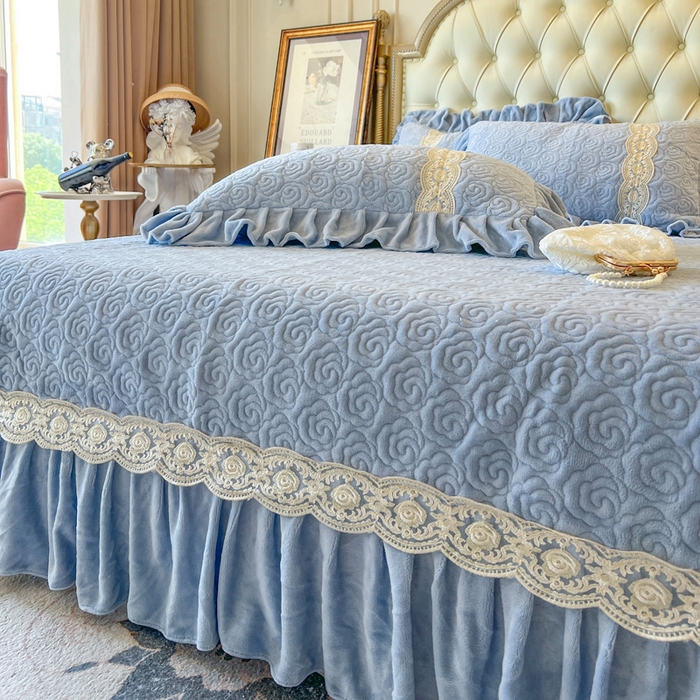 91家纺网 家纺一手货源 找家纺 瑞宝 2025新款全消光牛奶绒床盖单件床盖单品单床盖床盖三件套-华尔兹 华尔兹-星空蓝