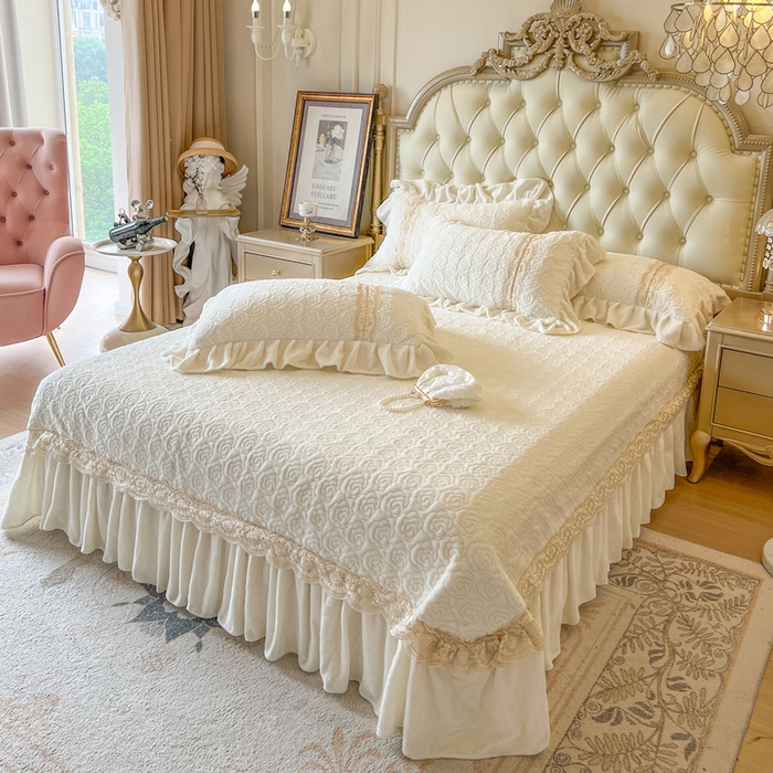 91家纺网 家纺一手货源 找家纺 瑞宝 2025新款全消光牛奶绒床盖单件床盖单品单床盖床盖三件套-华尔兹 华尔兹-奶油米