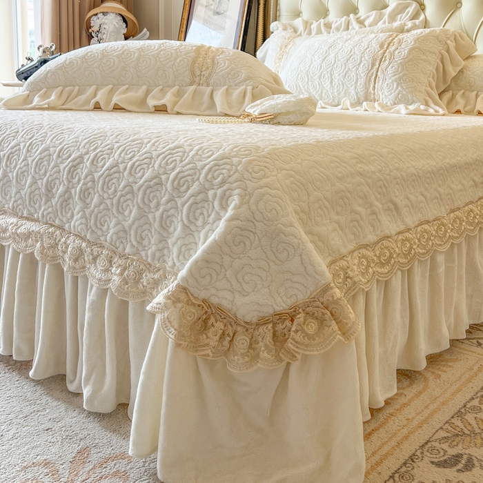 91家纺网 家纺一手货源 找家纺 瑞宝 2025新款全消光牛奶绒床盖单件床盖单品单床盖床盖三件套-华尔兹 华尔兹-奶油米