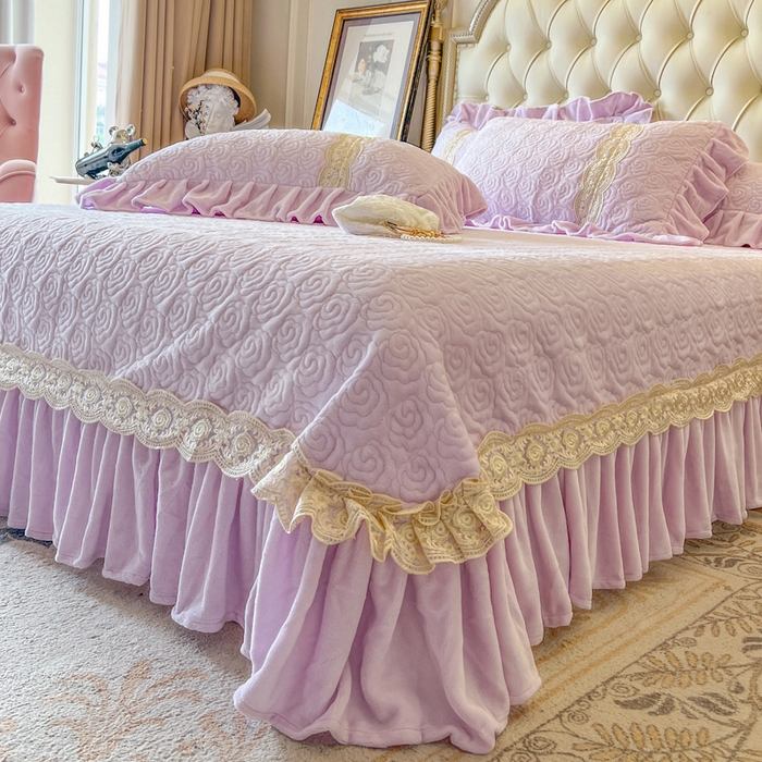 91家纺网 家纺一手货源 找家纺 瑞宝 2025新款全消光牛奶绒床盖单件床盖单品单床盖床盖三件套-华尔兹 华尔兹-香芋紫