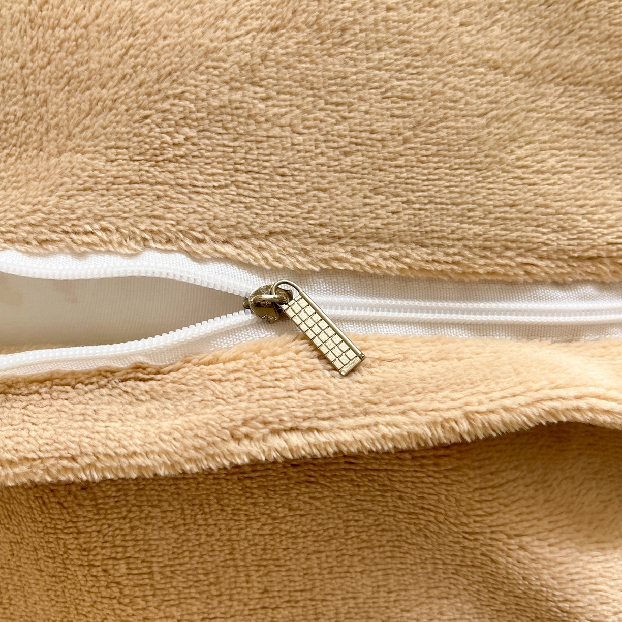 91家纺网 家纺一手货源 找家纺 如一 2025新款高克重卡通印花牛奶绒四件套第三批 泰迪熊