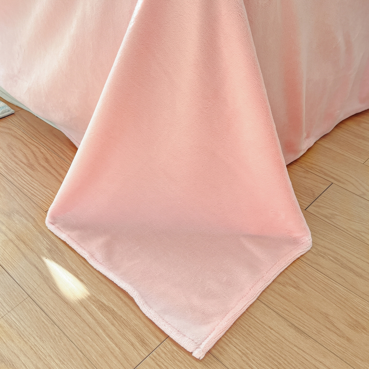 91家纺网 家纺一手货源 找家纺 如一 2025新款高克重卡通印花牛奶绒四件套第三批 小粉喵