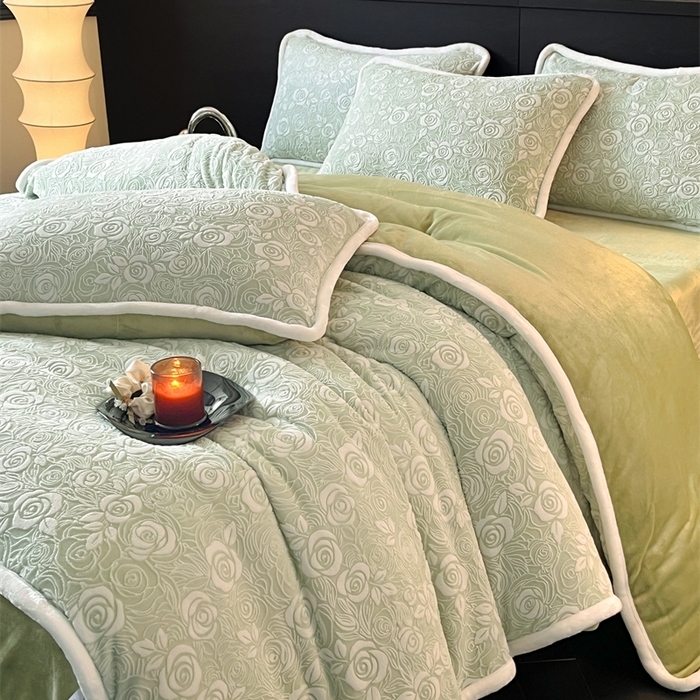 91家纺网 家纺一手货源 找家纺 （总）诺梵 2025新款8斤立体雕花牛奶绒四件套_控价标准高于139，加大高于149