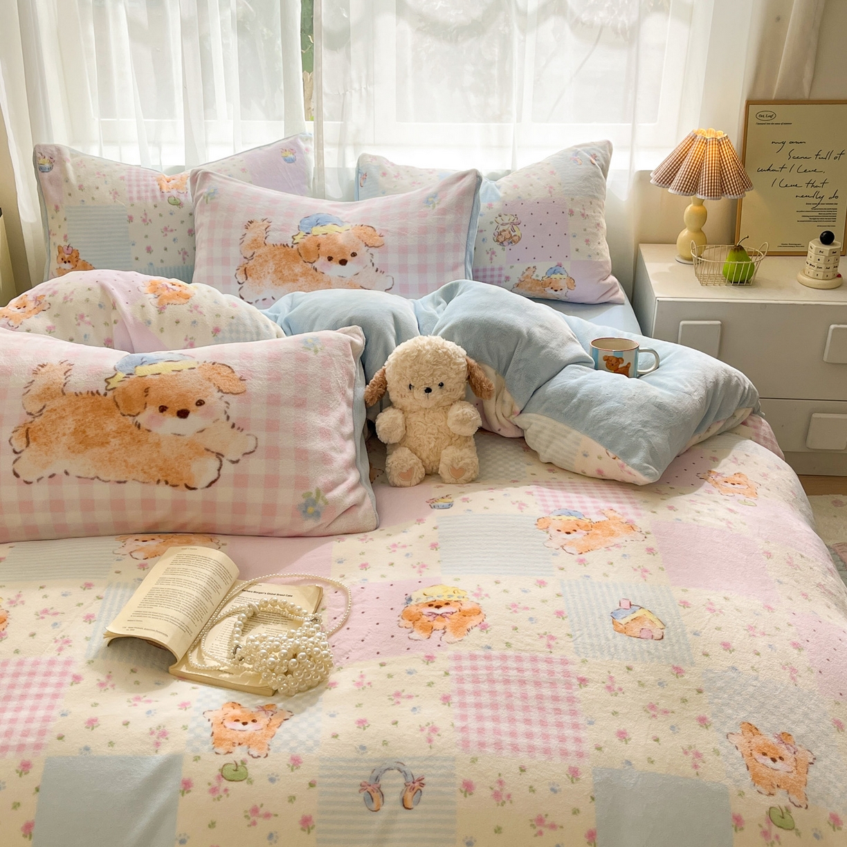 91家纺网 家纺一手货源 找家纺 如一 2025新款高克重卡通印花牛奶绒四件套第三批 慵懒猫