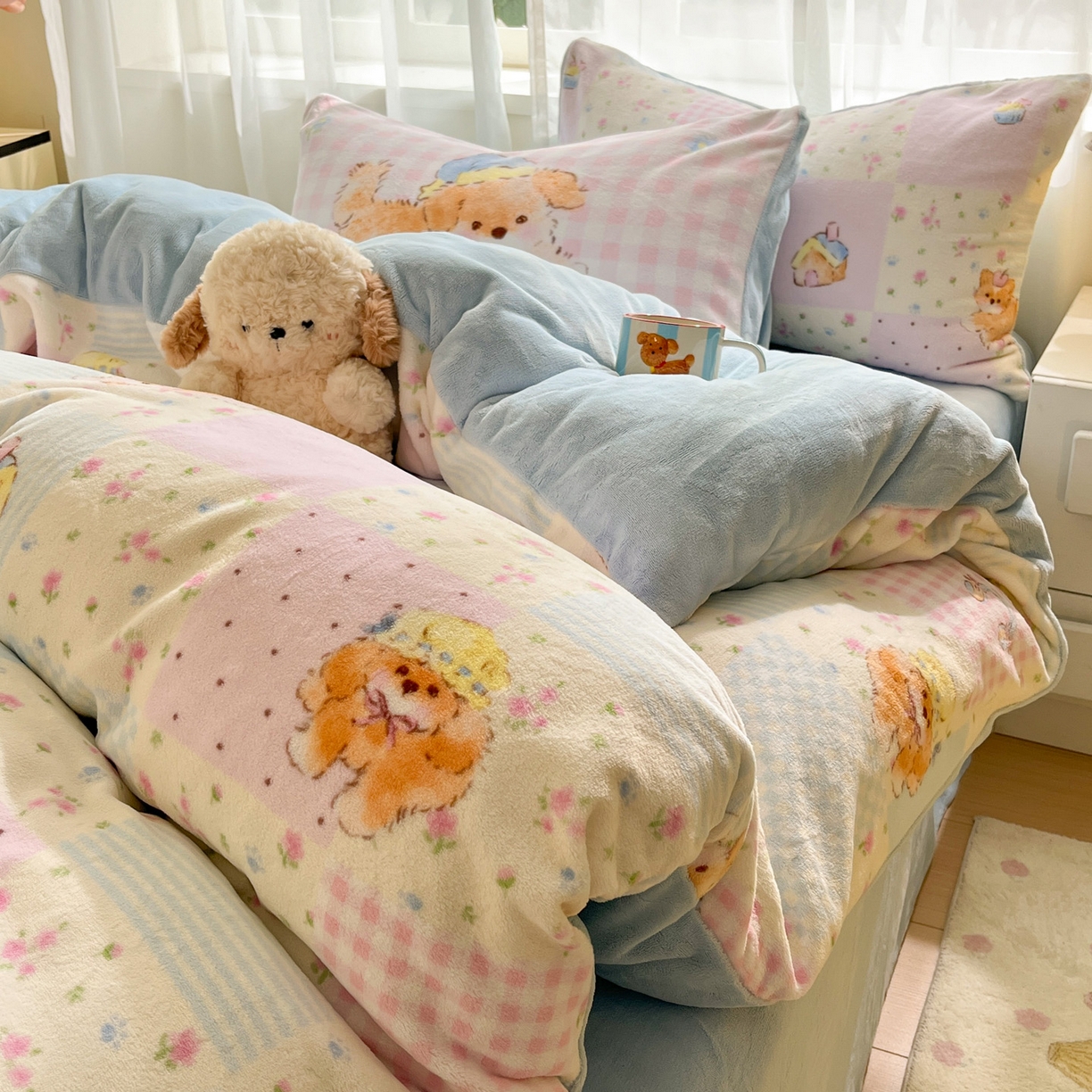 91家纺网 家纺一手货源 找家纺 如一 2025新款高克重卡通印花牛奶绒四件套第三批 慵懒猫