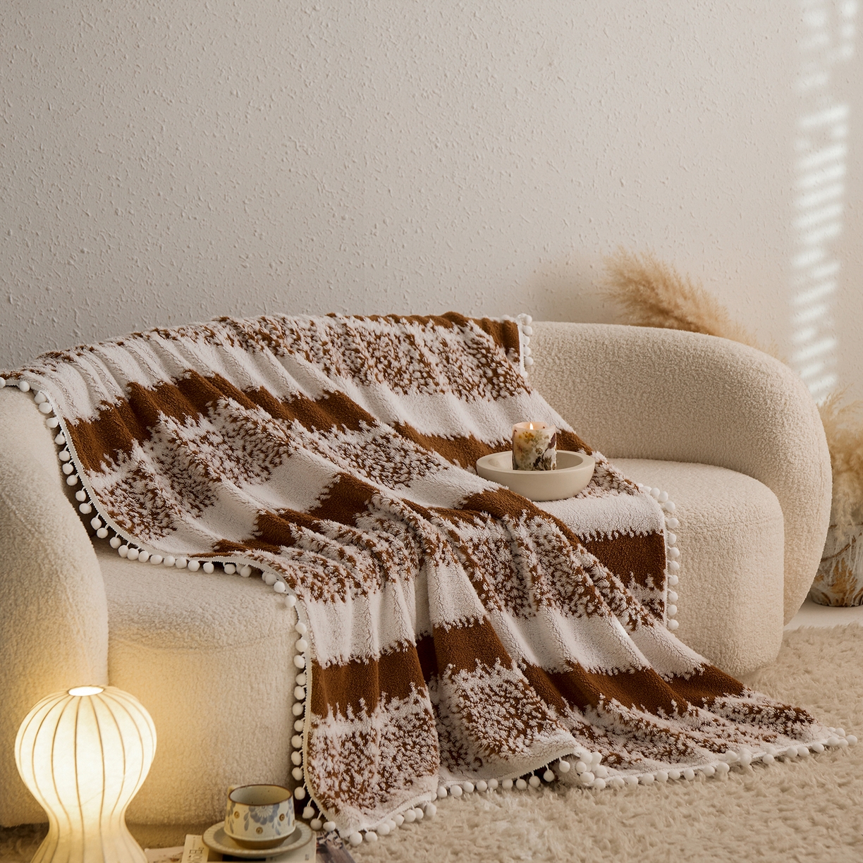 91家纺网 家纺一手货源 找家纺 安莱生活 2025新款阳离子羊羔绒200克毛毯--森语雪球系列 森语雪球-棕咖