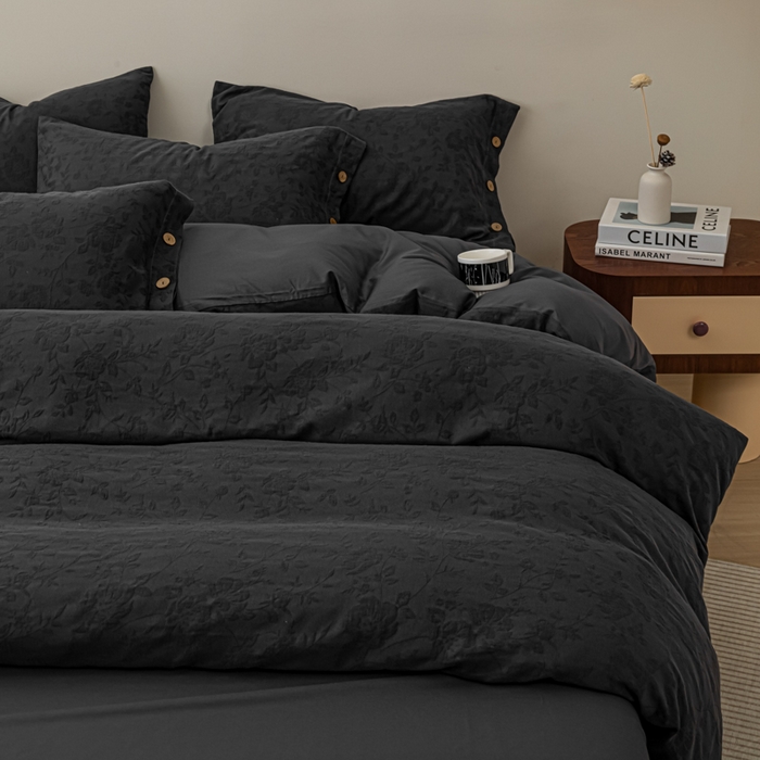 91家纺网 家纺一手货源 找家纺 （总）女子家纺 2025新款全棉三层水洗提花纽扣四件套