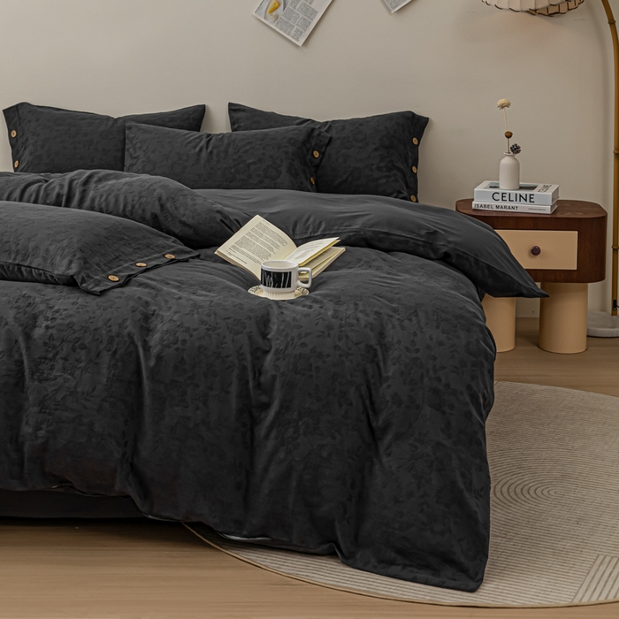 91家纺网 家纺一手货源 找家纺 （总）女子家纺 2025新款全棉三层水洗提花纽扣四件套