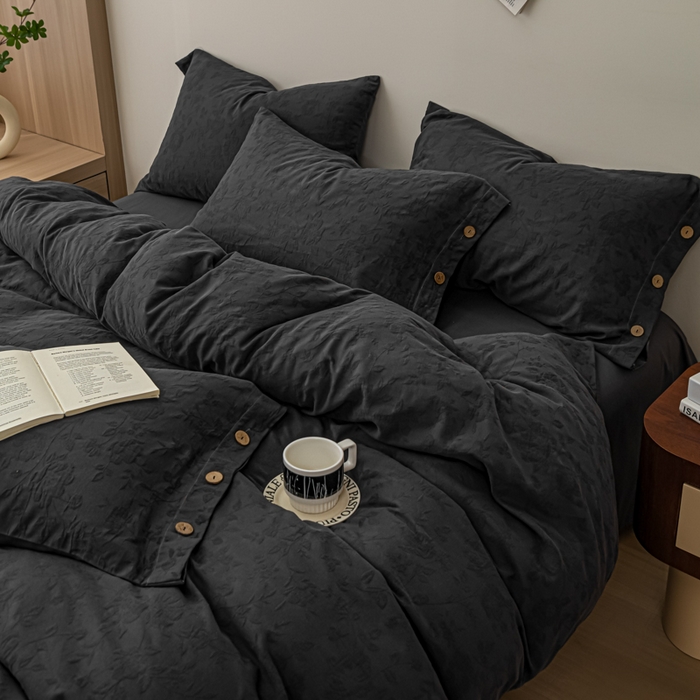 91家纺网 家纺一手货源 找家纺 （总）女子家纺 2025新款全棉三层水洗提花纽扣四件套