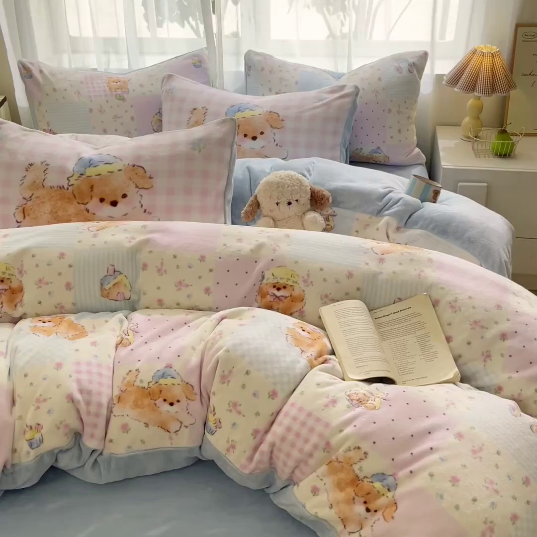 91家纺网 家纺一手货源 找家纺 如一 2025新款高克重卡通印花牛奶绒四件套第三批 慵懒猫