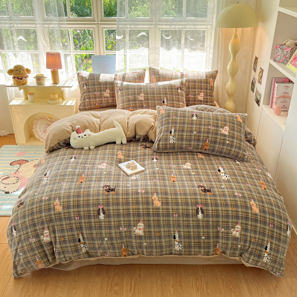 91家纺网 家纺一手货源 找家纺 如一 2025新款高克重卡通印花牛奶绒四件套第三批 棕格狗